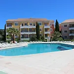 Is100-106 4 Couchages Avec Piscine Et Parking